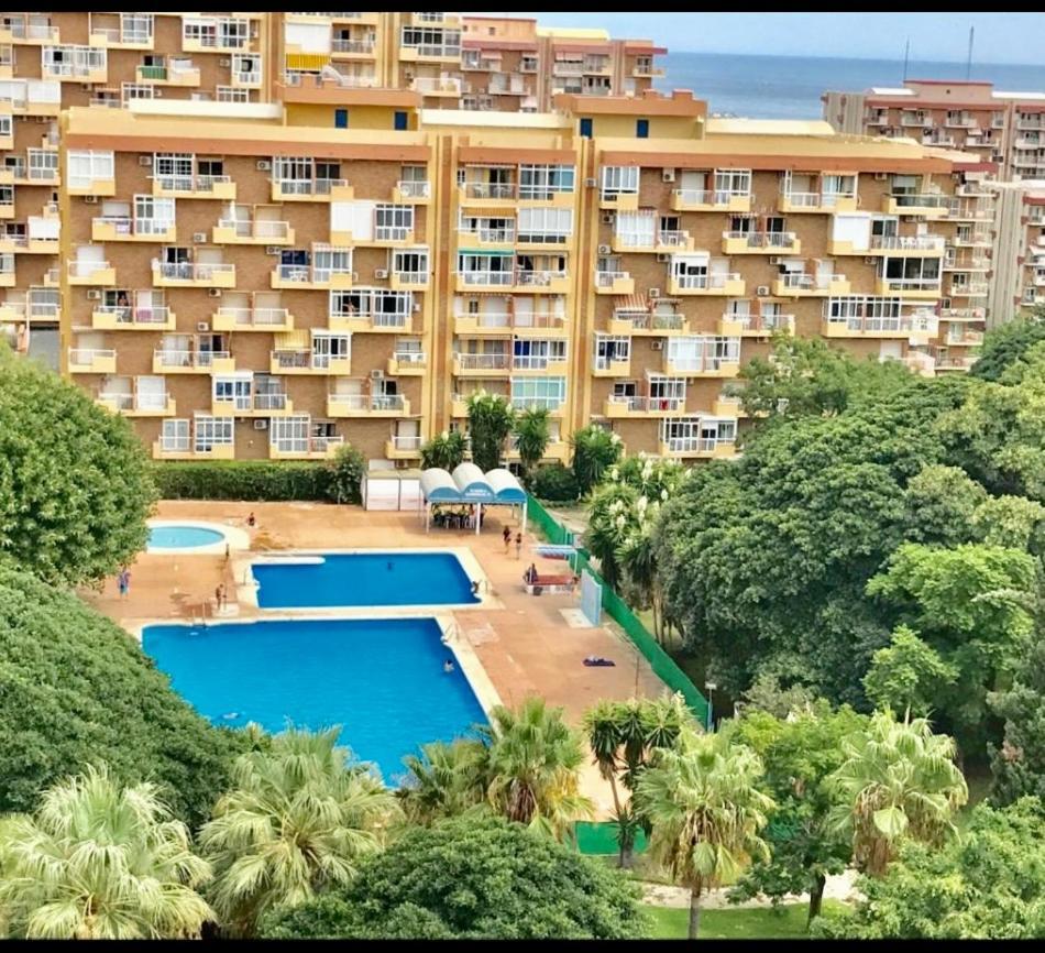 Апартаменты Iris Vistas Sea & Sun Бенальмадена Экстерьер фото