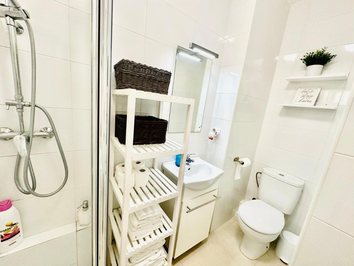 Апартаменты Iris Vistas Sea & Sun Бенальмадена Экстерьер фото